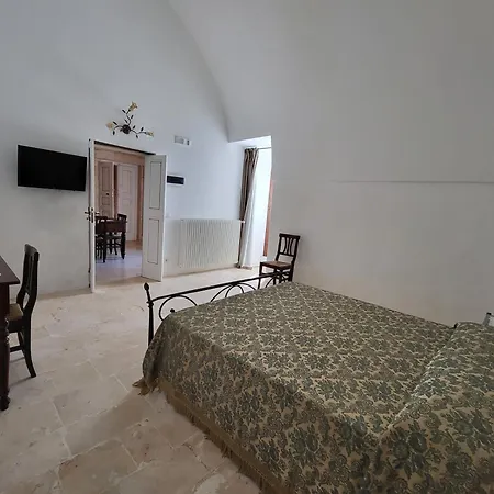 Masseria Santolomuto *